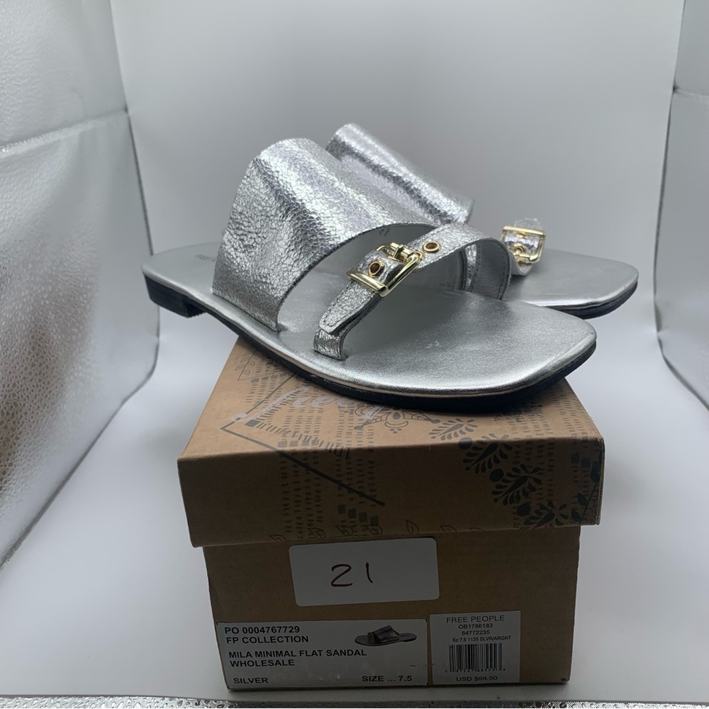 NIB Free People Mila Minimal Flat Sandal Women's size 7.5 silver metallic 1407 - Picture 2 of 10